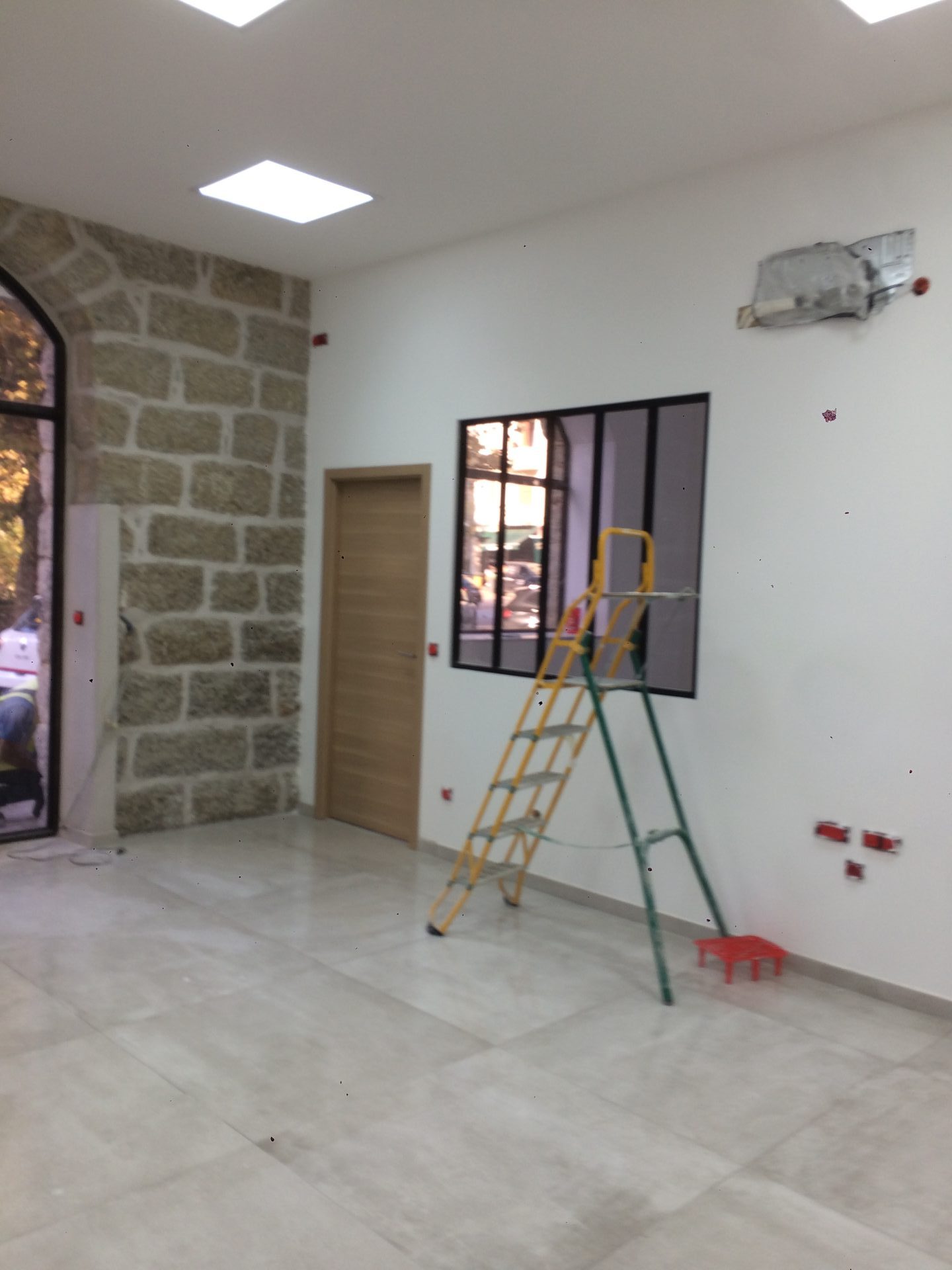 Installation de cloisons sèches (placo)